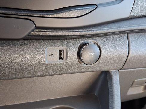 New 2026 Ford Transit 250 148 High Roof Extended image 21