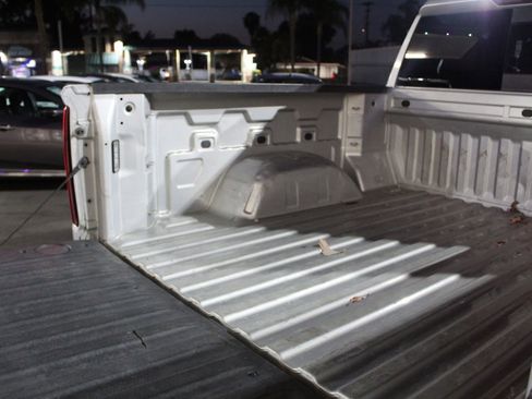 Used 2019 Chevrolet Silverado 1500 LTZ w/ LTZ Plus Package AWD/4WD image 29