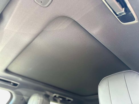 New 2025 Land Rover Range Rover Sport SE image 24