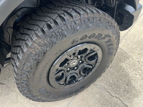 Used 2023 Ford Bronco Wildtrak AWD/4WD image 4