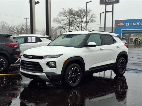 Used 2023 Chevrolet TrailBlazer LT w/ Convenience Package image 1