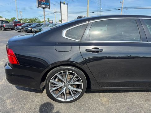 Used 2018 Volvo S90 T5 Momentum w/ Convenience Package FWD image 44
