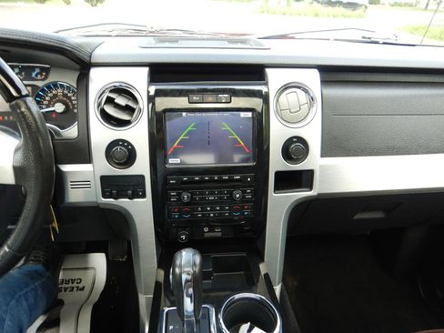 Used 2011 Ford F150 Platinum AWD/4WD image 14