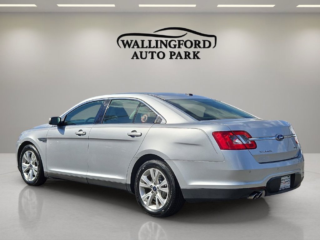 Used 2011 Ford Taurus SEL w/ 201A Rapid Spec Order Code FWD image 6