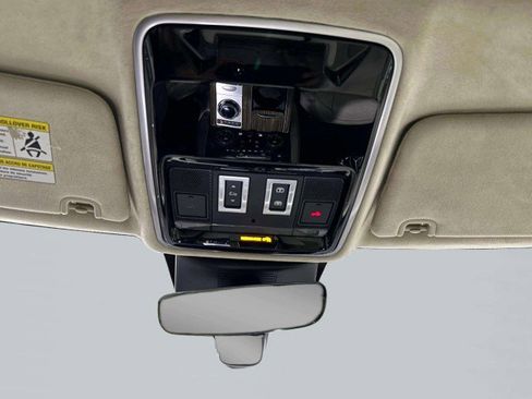 Used 2019 Land Rover Range Rover HSE image 68