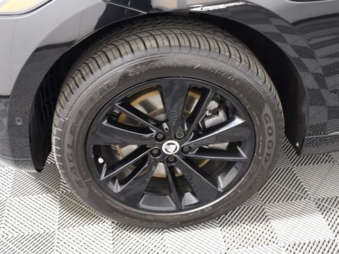 Used 2026 Jaguar F-PACE R-Dynamic S AWD/4WD image 11