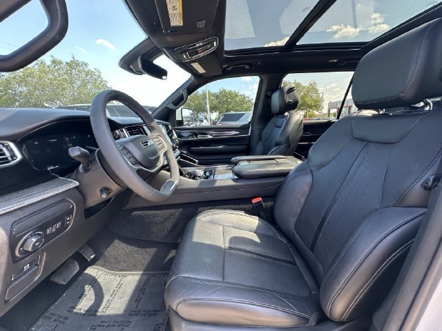 Used 2022 Jeep Wagoneer Series II w/ Premium Group I AWD/4WD image 25