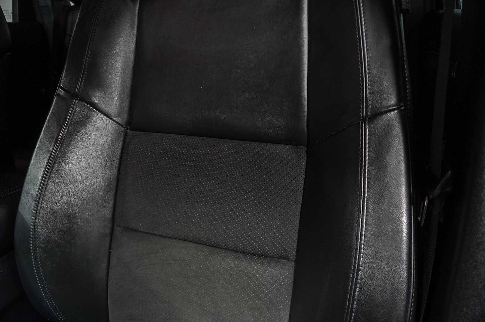 Used 2020 Jeep Grand Cherokee Altitude RWD image 27