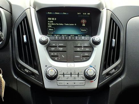 Used 2017 Chevrolet Equinox LT w/ Convenience Package FWD image 6