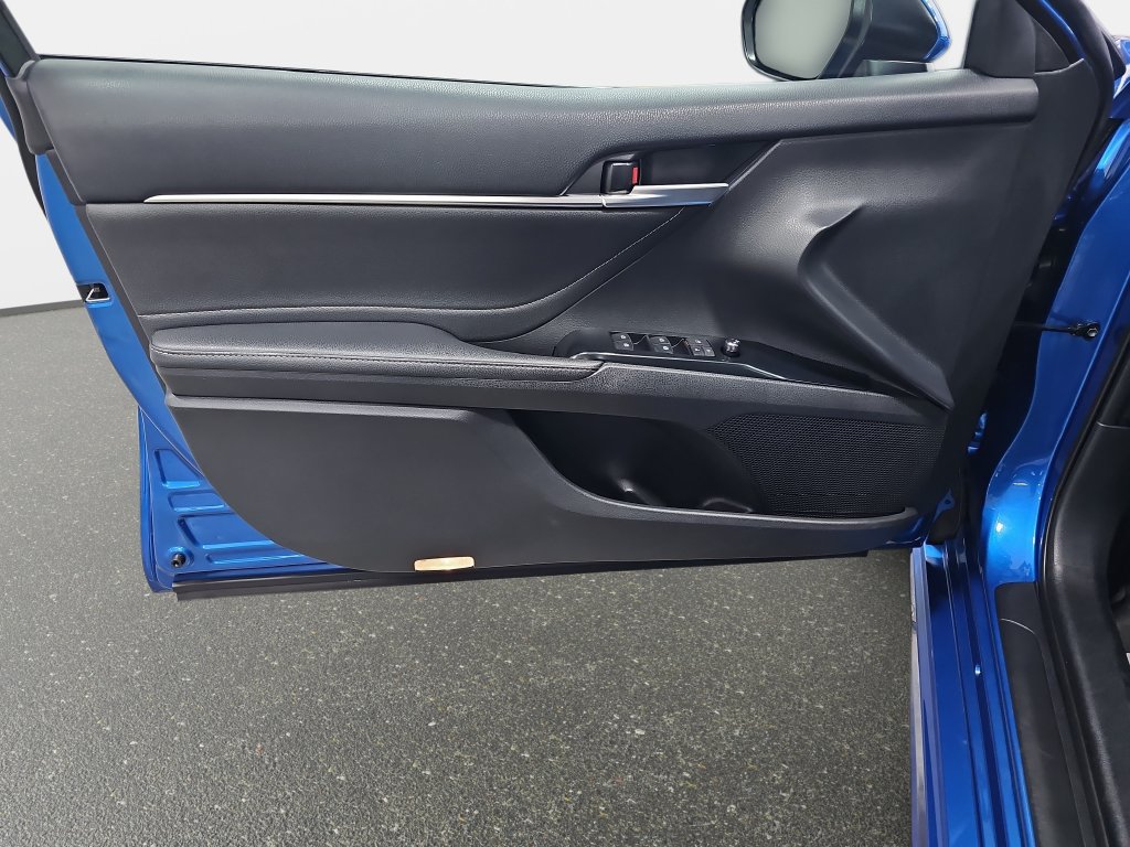 Used 2018 Toyota Camry XSE w/ Audio Package FWD image 29