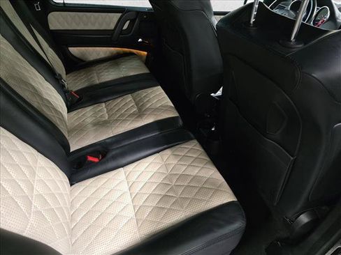 Used 2017 Mercedes-Benz G 63 AMG 4MATIC image 11