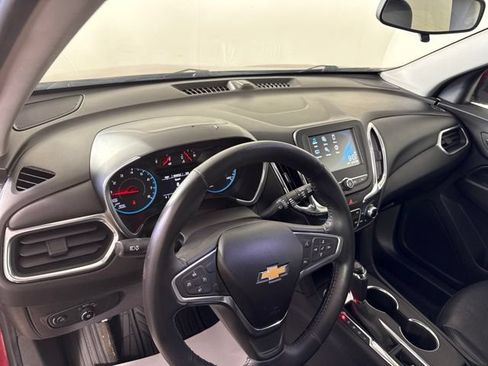 Used 2018 Chevrolet Equinox LT AWD/4WD image 17