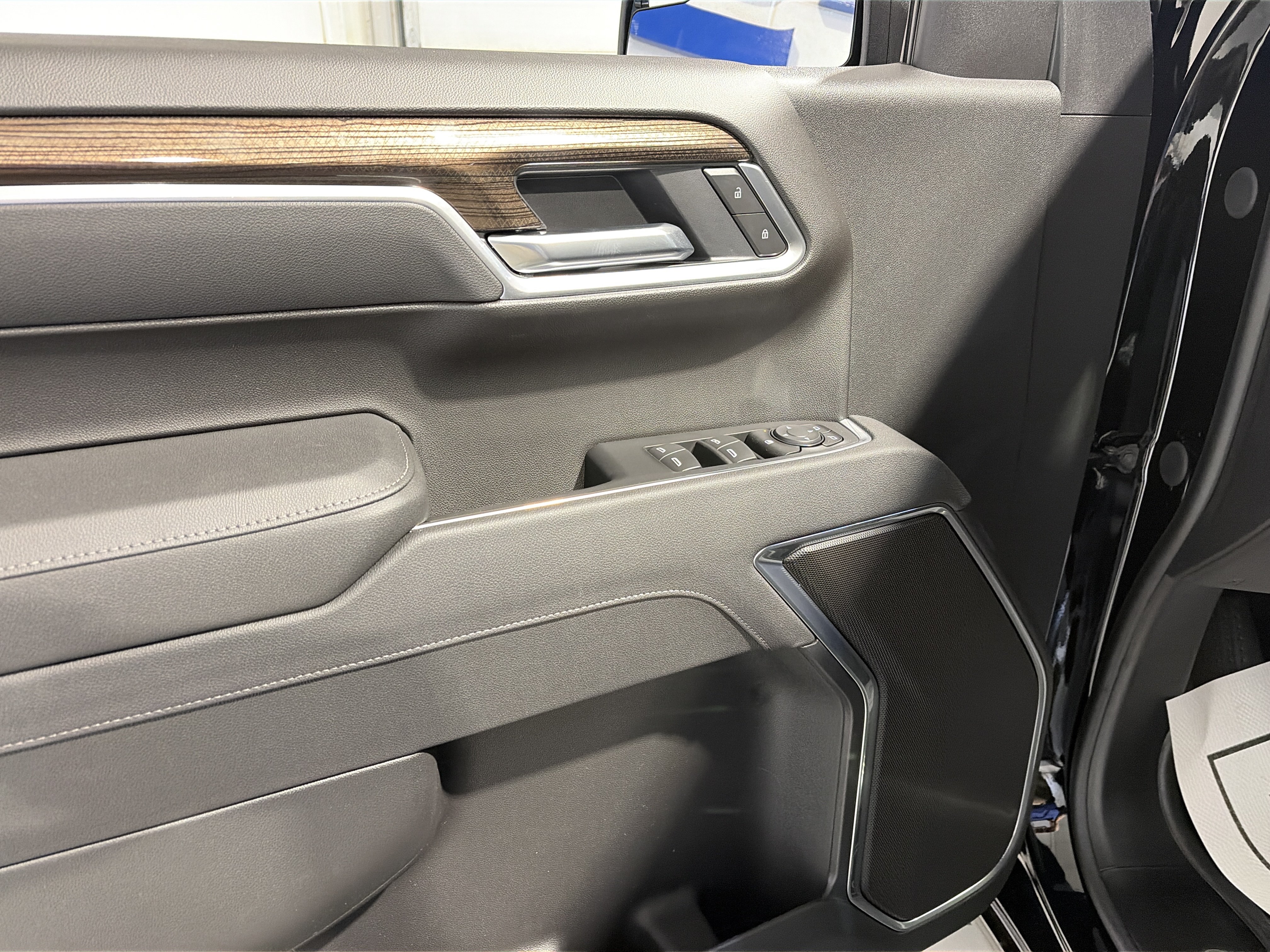 New 2026 Chevrolet Silverado 1500 RST w/ RST Select Package AWD/4WD image 7