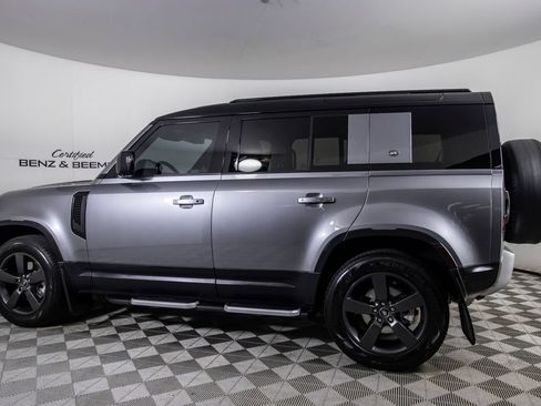 Used 2023 Land Rover Defender 110 S AWD/4WD image 10