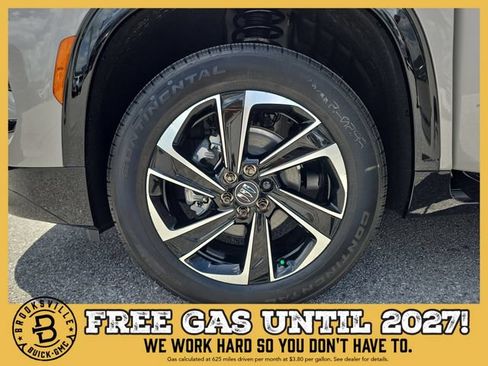 New 2026 Buick Enclave Sport Touring w/ Power Package FWD image 32