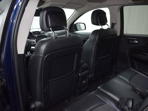 Used 2019 Dodge Journey Crossroad FWD image 23