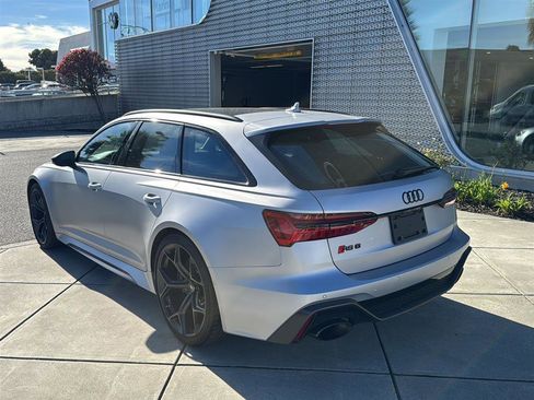 Used 2025 Audi RS 6 performance image 8