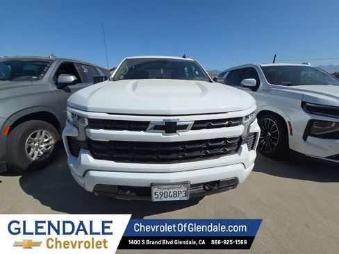 Used 2022 Chevrolet Silverado 1500 RST w/ Z71 Off-Road Package AWD/4WD image 10