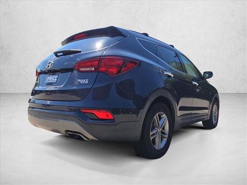 Used 2017 Hyundai Santa Fe Sport AWD/4WD image 5