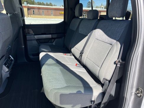 Used 2021 Ford F150 XLT w/ Equipment Group 302A High image 11