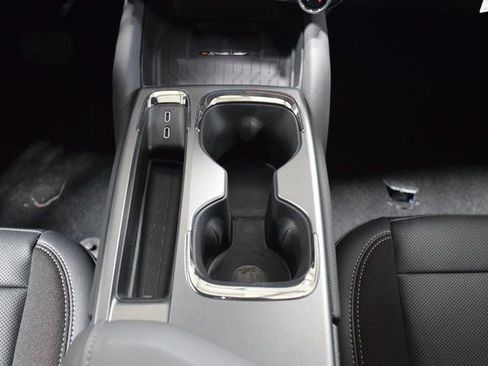 New 2025 Chevrolet Equinox EV RS w/ Active Safety Package 3 image 32