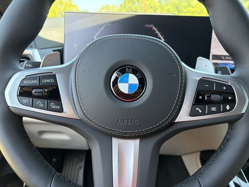 New 2027 BMW X7 xDrive40i w/ Executive Package AWD/4WD image 12