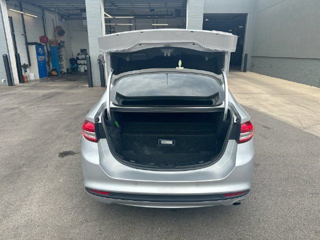 Used 2017 Ford Fusion Energi SE FWD image 25
