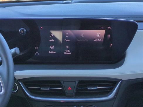 Used 2024 Buick Encore GX Preferred image 18