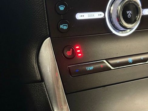 Used 2020 Ford Edge Titanium image 45