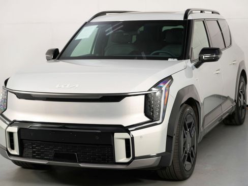 Used 2024 Kia EV9 GT-Line image 54