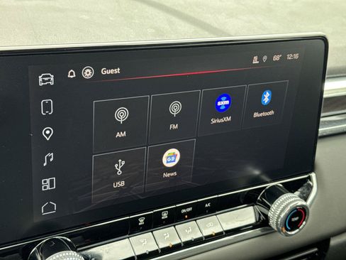 New 2026 GMC Canyon Elevation w/ LPO, Black Badging Package RWD image 15
