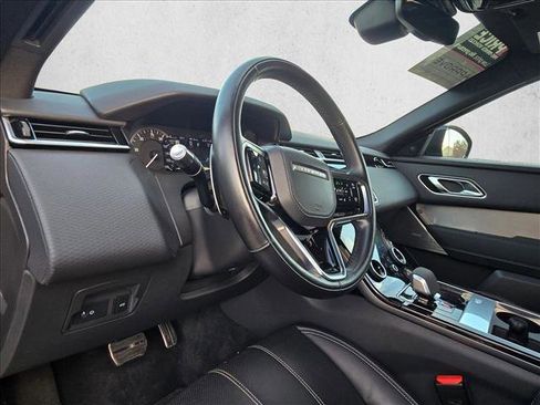 Certified 2023 Land Rover Range Rover Velar R-Dynamic S image 5