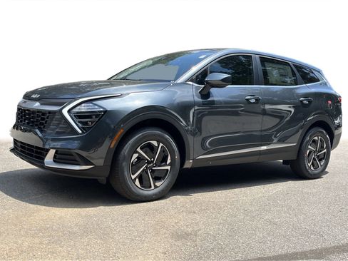 New 2025 Kia Sportage LX AWD/4WD image 18