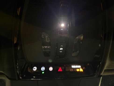 Used 2024 Cadillac Lyriq Tech image 40