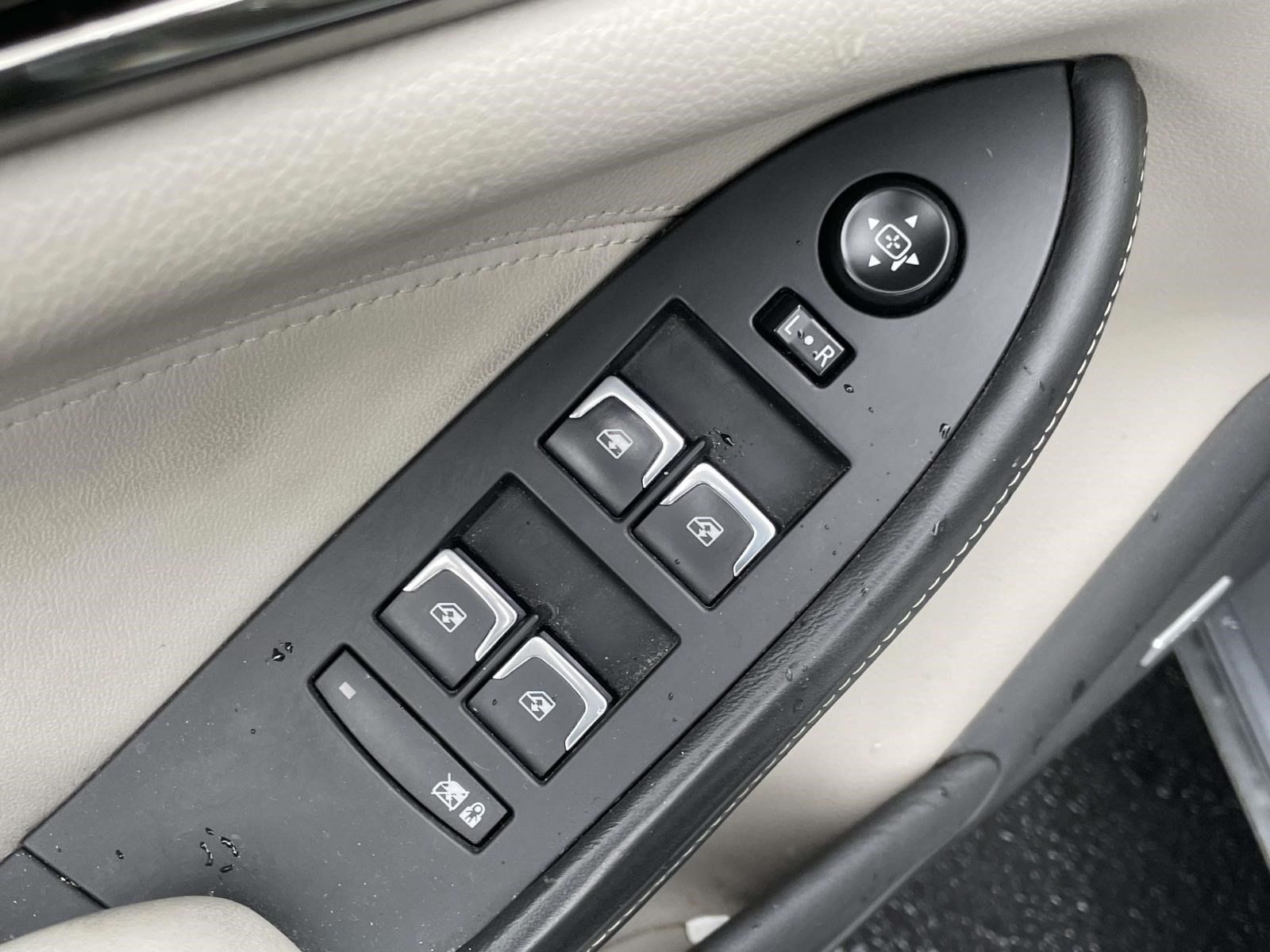 Used 2019 Cadillac CTS Luxury AWD/4WD image 17
