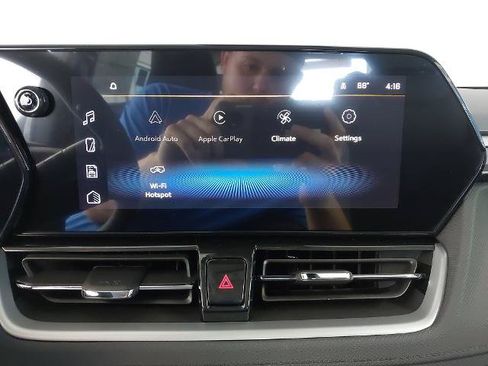 New 2026 Chevrolet TrailBlazer LT w/ Convenience Package FWD image 20