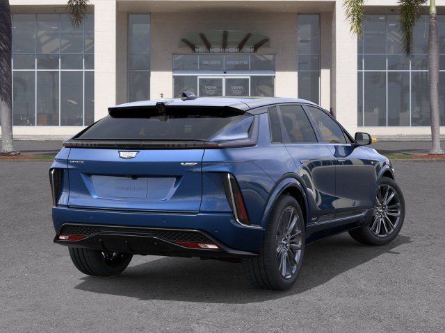 New 2026 Cadillac Lyriq V w/ LPO, Floor Liner Package AWD/4WD image 4
