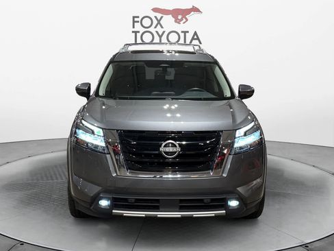 Used 2023 Nissan Pathfinder SL w/ SL Premium Package image 10