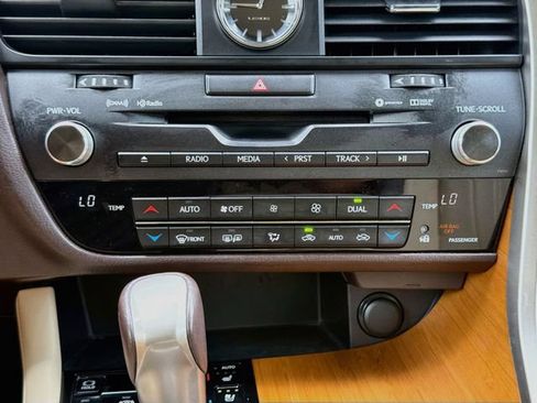 Used 2019 Lexus RX 350 FWD w/ Navigation Package image 46