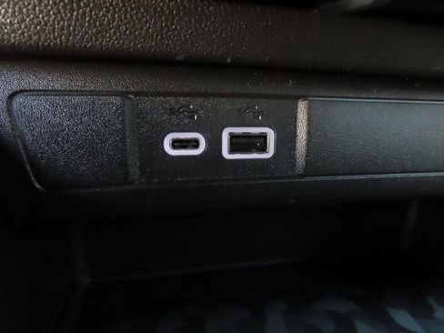 New 2026 Chevrolet Colorado LT image 11