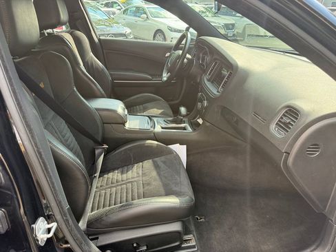 Used 2021 Dodge Charger Police RWD image 18