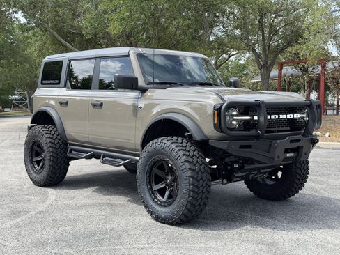 Used 2025 Ford Bronco Big Bend AWD/4WD image 9