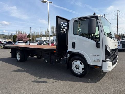 New 2025 Chevrolet Low Cab Forward 4500 XD image 14