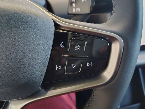 New 2026 Volvo EX30 Cross Country Ultra image 11