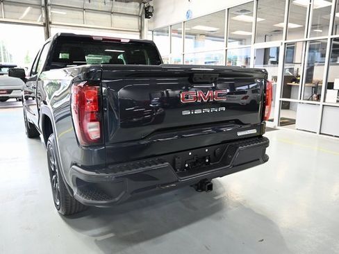 New 2026 GMC Sierra 1500 Elevation image 7