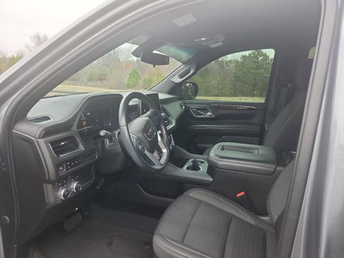 Certified 2022 GMC Yukon SLE w/ Gmc Pro Safety Plus Package image 13