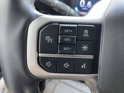 Used 2024 Ford Expedition Limited RWD image 25