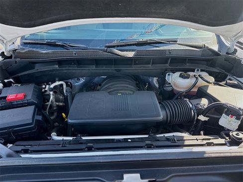 Used 2024 GMC Sierra 1500 SLT w/ X31 Off-Road Package image 30