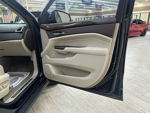 Used 2016 Cadillac SRX Premium image 44