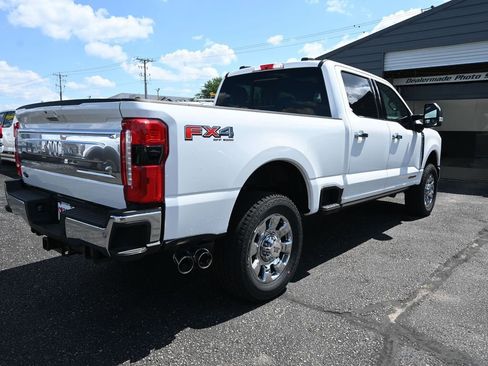 New 2025 Ford F350 King Ranch w/ Chrome Package image 10